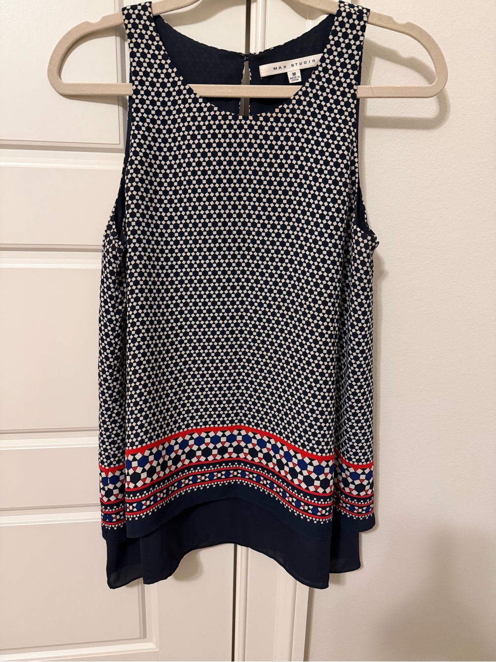 Max Studio Navy, White and Red Geometric Sleeveless Top